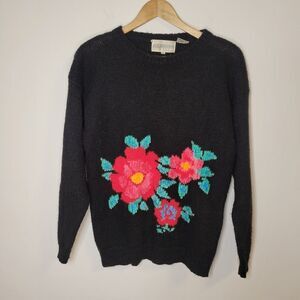 Vintage Women's knit Pullover Flower Long Sleeve sweater Size Medium